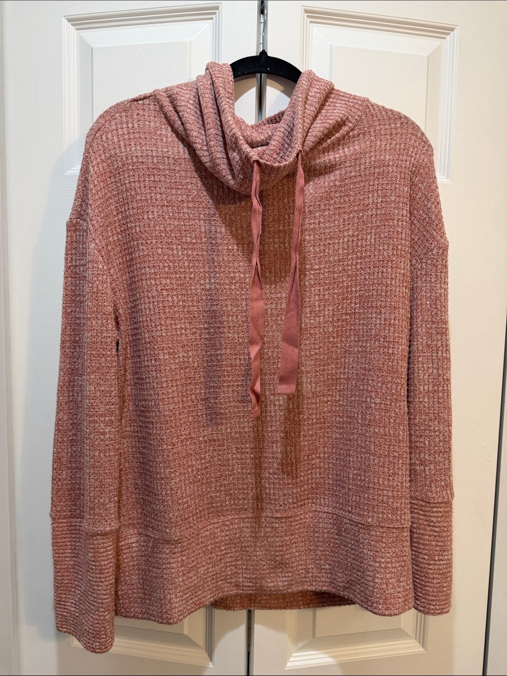 Chelsea & Theodore Cozy Pink Waffle-Knit Long Sleeve Top Size Medium
